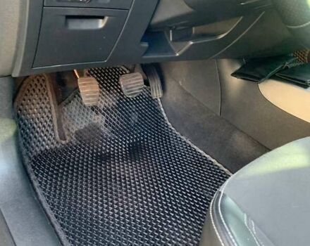 Серый Рено Лагуна, объемом двигателя 1.5 л и пробегом 370 тыс. км за 6500 $, фото 16 на Automoto.ua