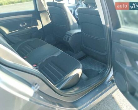 Серый Рено Лагуна, объемом двигателя 1.46 л и пробегом 180 тыс. км за 9300 $, фото 5 на Automoto.ua