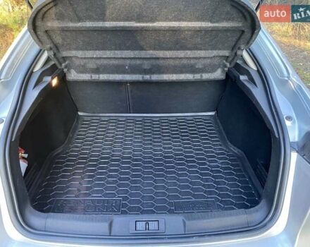 Серый Рено Лагуна, объемом двигателя 1.46 л и пробегом 205 тыс. км за 7500 $, фото 4 на Automoto.ua