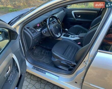 Серый Рено Лагуна, объемом двигателя 1.46 л и пробегом 205 тыс. км за 7500 $, фото 7 на Automoto.ua