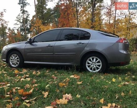 Серый Рено Лагуна, объемом двигателя 1.5 л и пробегом 370 тыс. км за 6500 $, фото 25 на Automoto.ua