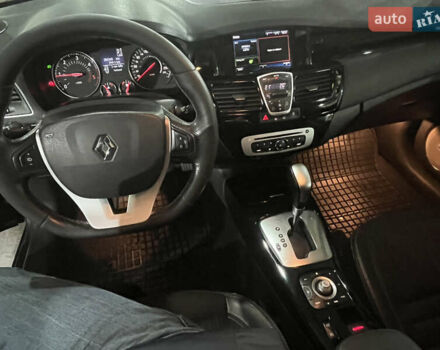 Рено Лагуна 2013 в Киеве на Automoto.ua Серый Рено Лагуна, объемом двигателя 1.5 л и пробегом 286 тыс. км за 7500 $, фото 15 на Automoto.ua