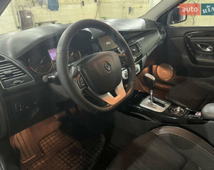 Рено Лагуна 2013 в Киеве на Automoto.ua Серый Рено Лагуна, объемом двигателя 1.5 л и пробегом 286 тыс. км за 7500 $, фото 16 на Automoto.ua