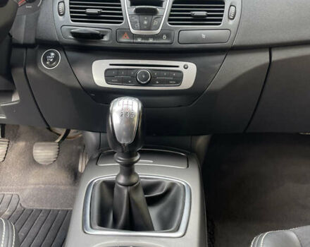 Сірий Рено Лагуна, об'ємом двигуна 1.5 л та пробігом 270 тис. км за 8300 $, фото 15 на Automoto.ua