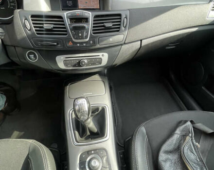 Сірий Рено Лагуна, об'ємом двигуна 1.5 л та пробігом 270 тис. км за 8300 $, фото 23 на Automoto.ua