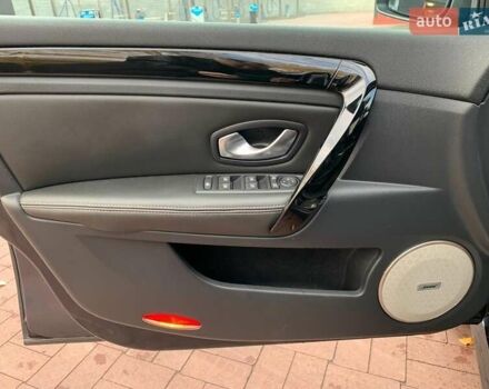 Серый Рено Лагуна, объемом двигателя 1.5 л и пробегом 172 тыс. км за 9900 $, фото 4 на Automoto.ua