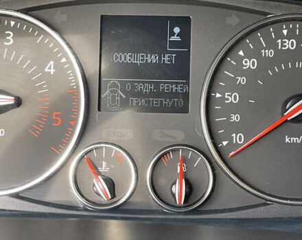 Сірий Рено Лагуна, об'ємом двигуна 1.5 л та пробігом 270 тис. км за 8300 $, фото 5 на Automoto.ua