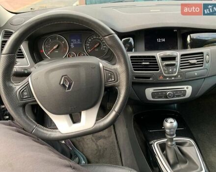 Серый Рено Лагуна, объемом двигателя 1.5 л и пробегом 172 тыс. км за 9900 $, фото 43 на Automoto.ua