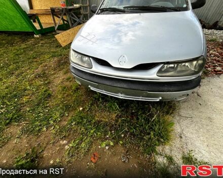 Серый Рено Лагуна, объемом двигателя 2.2 л и пробегом 0 тыс. км за 1800 $, фото 1 на Automoto.ua