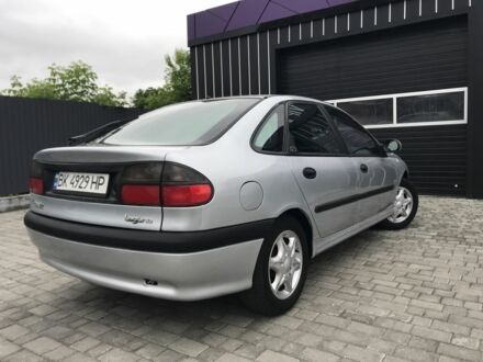 Рено Лагуна 1997 в Ровно на Automoto.ua Серый Рено Лагуна, объемом двигателя 1.8 л и пробегом 250 тыс. км за 2450 $, фото 1 на Automoto.ua