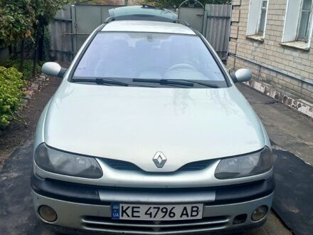 Рено Лагуна 2000 в Павлограде на Automoto.ua Серый Рено Лагуна, объемом двигателя 1.9 л и пробегом 261 тыс. км за 3400 $, фото 1 на Automoto.ua