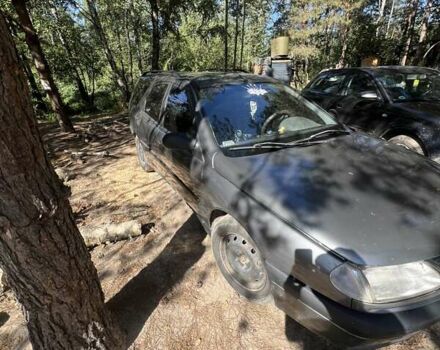 Сірий Рено Лагуна, об'ємом двигуна 2.2 л та пробігом 370 тис. км за 1000 $, фото 1 на Automoto.ua