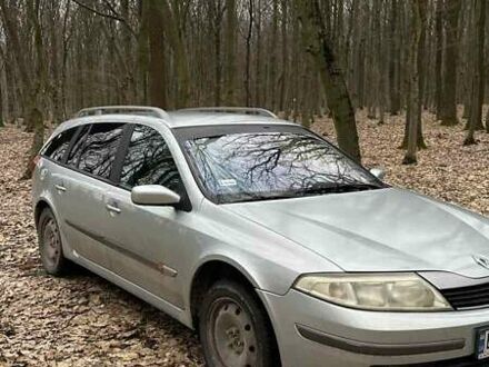 Рено Лагуна 2001 у Теребовле на Automoto.ua Сірий Рено Лагуна, об'ємом двигуна 1.87 л та пробігом 378 тис. км за 3300 $, фото 1 на Automoto.ua
