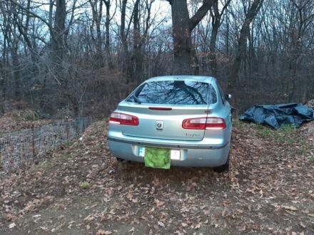 Серый Рено Лагуна, объемом двигателя 0 л и пробегом 324 тыс. км за 1200 $, фото 1 на Automoto.ua