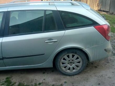 Серый Рено Лагуна, объемом двигателя 1.87 л и пробегом 420 тыс. км за 3300 $, фото 1 на Automoto.ua