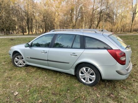 Серый Рено Лагуна, объемом двигателя 2.2 л и пробегом 240 тыс. км за 3000 $, фото 1 на Automoto.ua