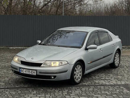Серый Рено Лагуна, объемом двигателя 2 л и пробегом 300 тыс. км за 2299 $, фото 1 на Automoto.ua