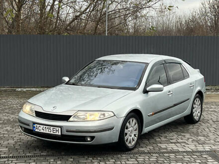 Серый Рено Лагуна, объемом двигателя 2 л и пробегом 300 тыс. км за 2600 $, фото 1 на Automoto.ua