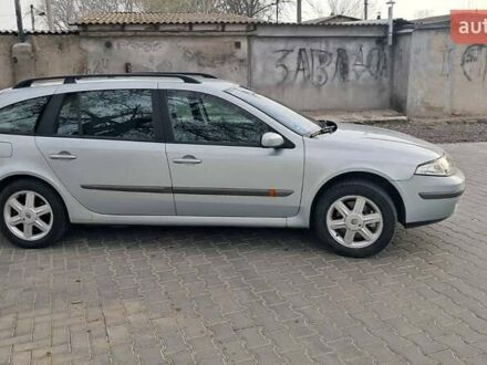 Рено Лагуна 2002 в Измаиле на Automoto.ua Серый Рено Лагуна, объемом двигателя 1.8 л и пробегом 276 тыс. км за 4100 $, фото 1 на Automoto.ua