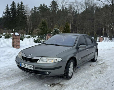 Серый Рено Лагуна, объемом двигателя 1.9 л и пробегом 325 тыс. км за 3600 $, фото 1 на Automoto.ua