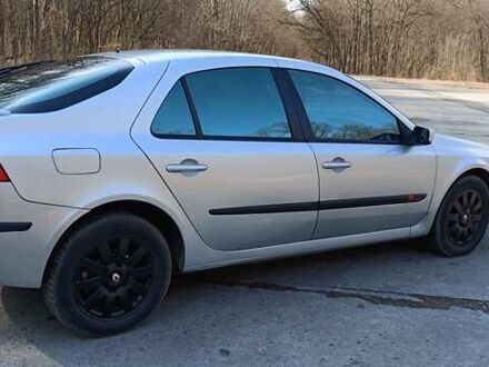 Рено Лагуна 2003 у Остоге на Automoto.ua Сірий Рено Лагуна, об'ємом двигуна 1.87 л та пробігом 321 тис. км за 4950 $, фото 1 на Automoto.ua