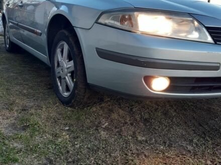 Серый Рено Лагуна, объемом двигателя 1.9 л и пробегом 350 тыс. км за 1350 $, фото 1 на Automoto.ua