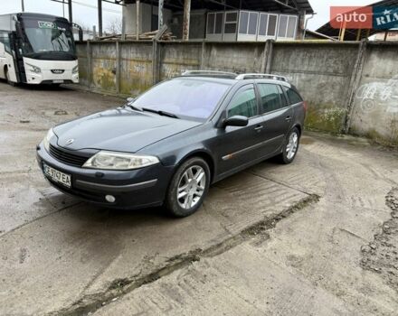 Серый Рено Лагуна, объемом двигателя 2.19 л и пробегом 300 тыс. км за 4200 $, фото 1 на Automoto.ua