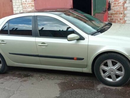 Рено Лагуна 2004 у Чернігові на Automoto.ua Сірий Рено Лагуна, об'ємом двигуна 2 л та пробігом 230 тис. км за 3200 $, фото 1 на Automoto.ua
