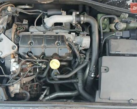 Серый Рено Лагуна, объемом двигателя 1.87 л и пробегом 346 тыс. км за 3700 $, фото 1 на Automoto.ua