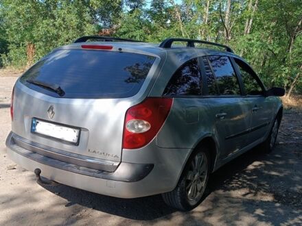 Серый Рено Лагуна, объемом двигателя 0 л и пробегом 325 тыс. км за 4400 $, фото 1 на Automoto.ua