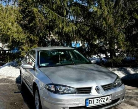 Серый Рено Лагуна, объемом двигателя 1.87 л и пробегом 300 тыс. км за 6000 $, фото 1 на Automoto.ua