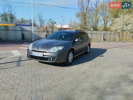 Рено Лагуна 2007 в Виннице на Automoto.ua Серый Рено Лагуна, объемом двигателя 0 л и пробегом 232 тыс. км за 7100 $, фото 1 на Automoto.ua