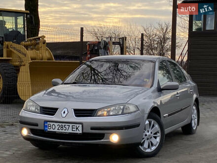 Сірий Рено Лагуна, об'ємом двигуна 1.6 л та пробігом 252 тис. км за 3999 $, фото 1 на Automoto.ua