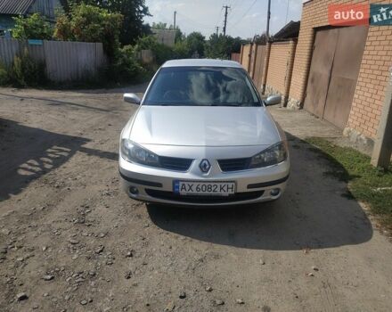 Сірий Рено Лагуна, об'ємом двигуна 1.6 л та пробігом 251 тис. км за 3750 $, фото 1 на Automoto.ua