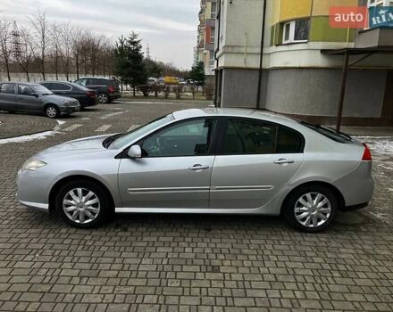 Сірий Рено Лагуна, об'ємом двигуна 1.5 л та пробігом 381 тис. км за 5200 $, фото 1 на Automoto.ua