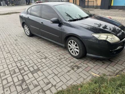 Серый Рено Лагуна, объемом двигателя 2 л и пробегом 235 тыс. км за 4498 $, фото 1 на Automoto.ua