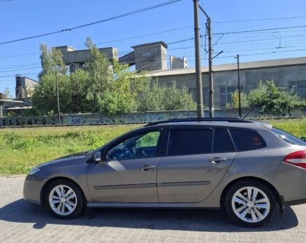 Сірий Рено Лагуна, об'ємом двигуна 1.5 л та пробігом 228 тис. км за 5605 $, фото 1 на Automoto.ua