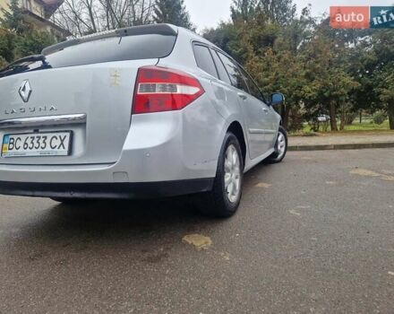 Серый Рено Лагуна, объемом двигателя 2 л и пробегом 470 тыс. км за 5200 $, фото 1 на Automoto.ua
