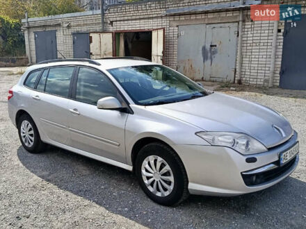 Рено Лагуна 2008 в Днепре (Днепропетровске) на Automoto.ua Серый Рено Лагуна, объемом двигателя 1.6 л и пробегом 205 тыс. км за 5250 $, фото 1 на Automoto.ua