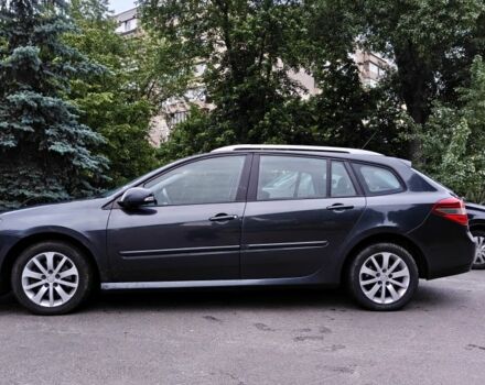 Серый Рено Лагуна, объемом двигателя 2 л и пробегом 270 тыс. км за 3700 $, фото 1 на Automoto.ua
