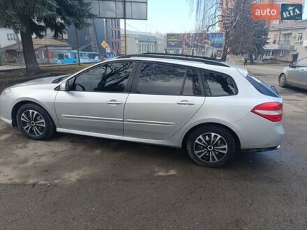 Рено Лагуна 2008 в Тернополе на Automoto.ua Серый Рено Лагуна, объемом двигателя 2 л и пробегом 290 тыс. км за 6800 $, фото 1 на Automoto.ua