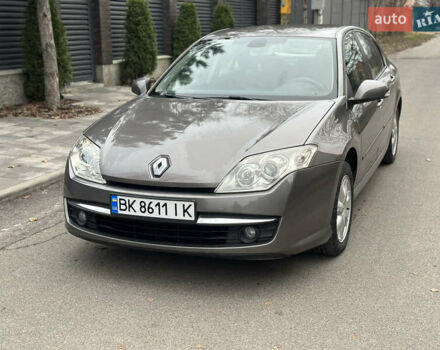 Серый Рено Лагуна, объемом двигателя 1.5 л и пробегом 272 тыс. км за 4999 $, фото 1 на Automoto.ua