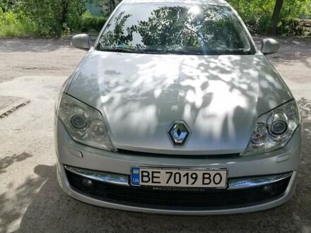 Серый Рено Лагуна, объемом двигателя 2 л и пробегом 183 тыс. км за 5500 $, фото 1 на Automoto.ua