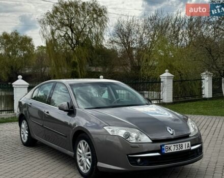 Серый Рено Лагуна, объемом двигателя 2 л и пробегом 318 тыс. км за 6300 $, фото 1 на Automoto.ua