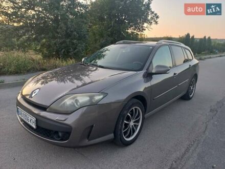 Рено Лагуна 2009 в Могилев-Подольском на Automoto.ua Серый Рено Лагуна, объемом двигателя 1.46 л и пробегом 252 тыс. км за 5500 $, фото 1 на Automoto.ua