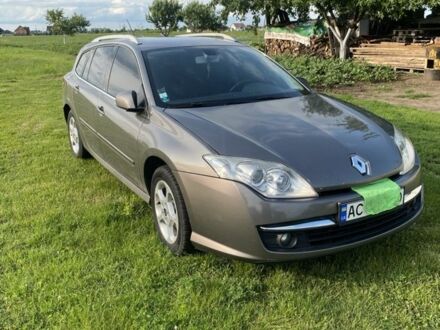 Рено Лагуна 2009 в Луцке на Automoto.ua Серый Рено Лагуна, объемом двигателя 1.6 л и пробегом 300 тыс. км за 5499 $, фото 1 на Automoto.ua