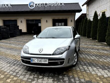 Серый Рено Лагуна, объемом двигателя 0 л и пробегом 240 тыс. км за 5999 $, фото 1 на Automoto.ua