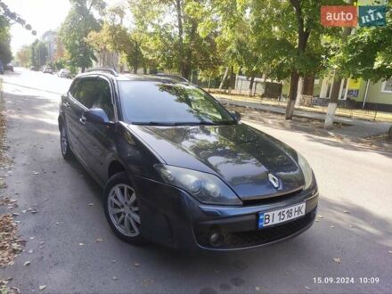 Рено Лагуна 2010 в Кременчуге на Automoto.ua Серый Рено Лагуна, объемом двигателя 1.46 л и пробегом 310 тыс. км за 7200 $, фото 1 на Automoto.ua