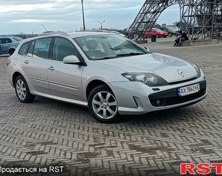 Сірий Рено Лагуна, об'ємом двигуна 1.5 л та пробігом 290 тис. км за 6400 $, фото 1 на Automoto.ua