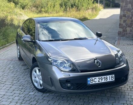 Сірий Рено Лагуна, об'ємом двигуна 1.5 л та пробігом 250 тис. км за 6399 $, фото 1 на Automoto.ua